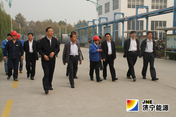 鲁泰煤业公司2013年度股东会、董事会、监事会召开