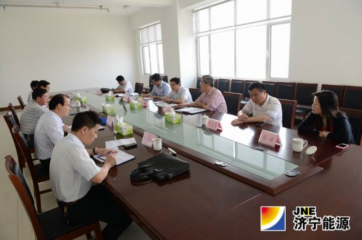 任衷平到安居煤矿开展谈心对话