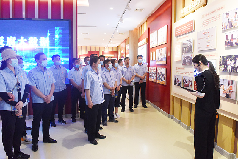 1623486109650361.jpg 参观.jpg