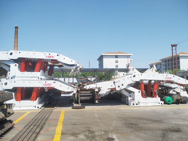 1653833741854128.jpg 近日,义桥煤矿自主维修液压支架 创造百万大效益。 (1).jpg