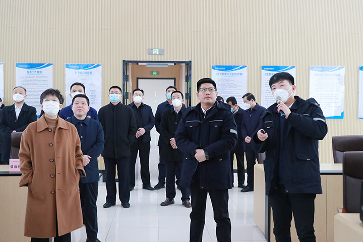 1675040244619189.jpg 2023年1月27日,梁山港组织开展安全生产“开工第一课”活动1(地点:梁山港 拍摄:张壮).jpg