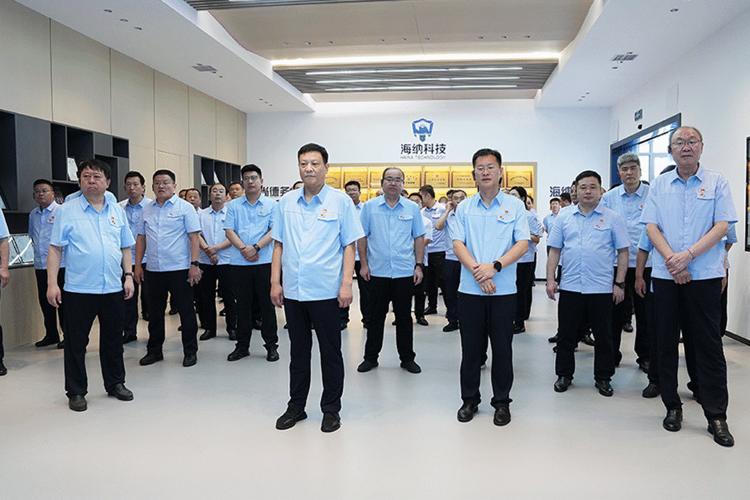 1689904213677492.gif 640 (1).gif