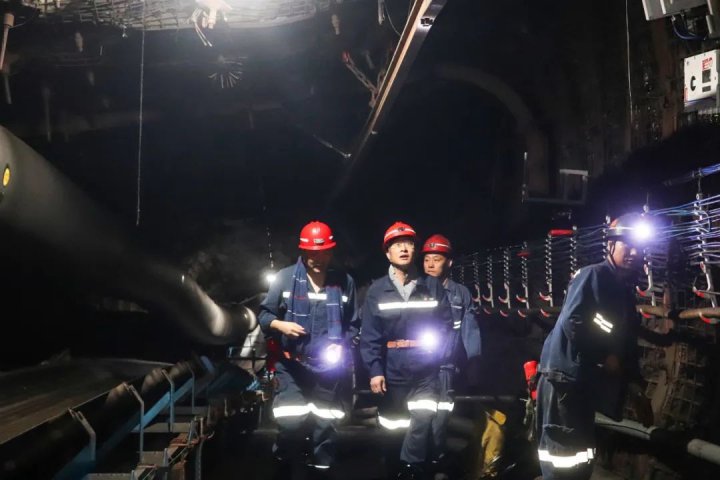 王崇景到双合煤矿调研督导工作