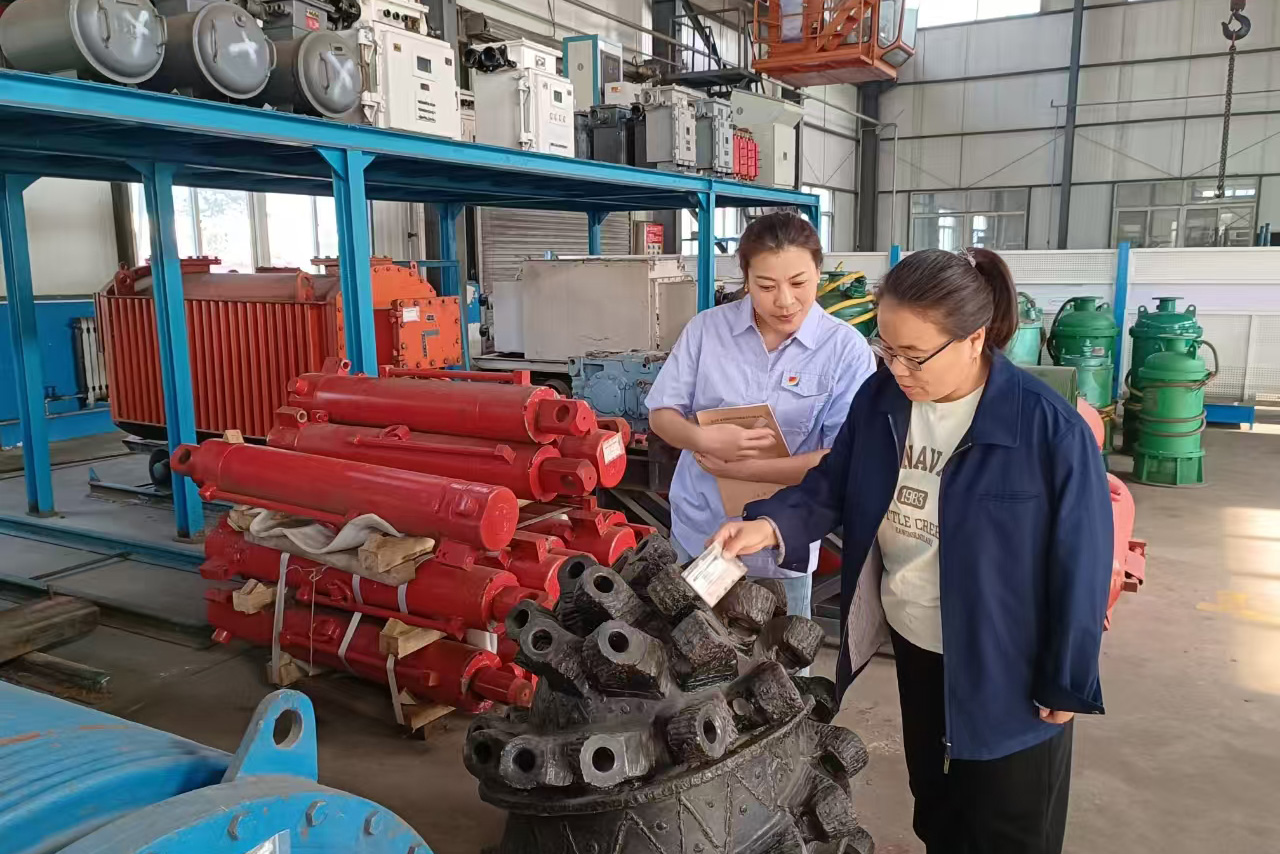 1747279959190028.jpg c1d6e3363edb9d9637919faf9ccafee.jpg