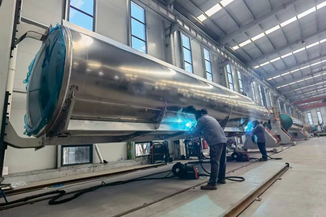 1756194569687949.jpg 04.jpg