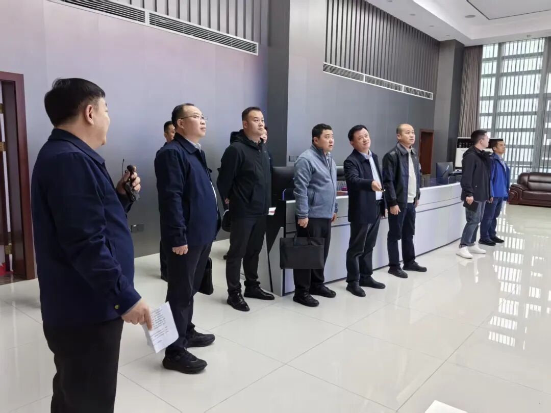 1761544913603477.jpg 03.jpg