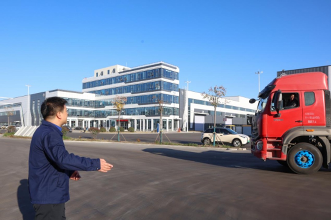 1764747402545944.jpg 01.jpg